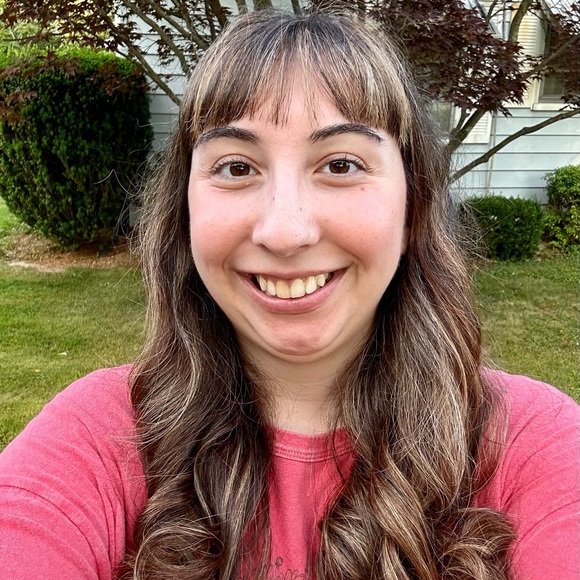 Meet your Posher, Stacy - Picture 1 of 1